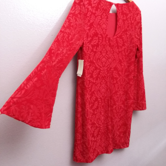 ECI Velvet Bell Sleeve Shift Cocktail Dress - Picture 8 of 8